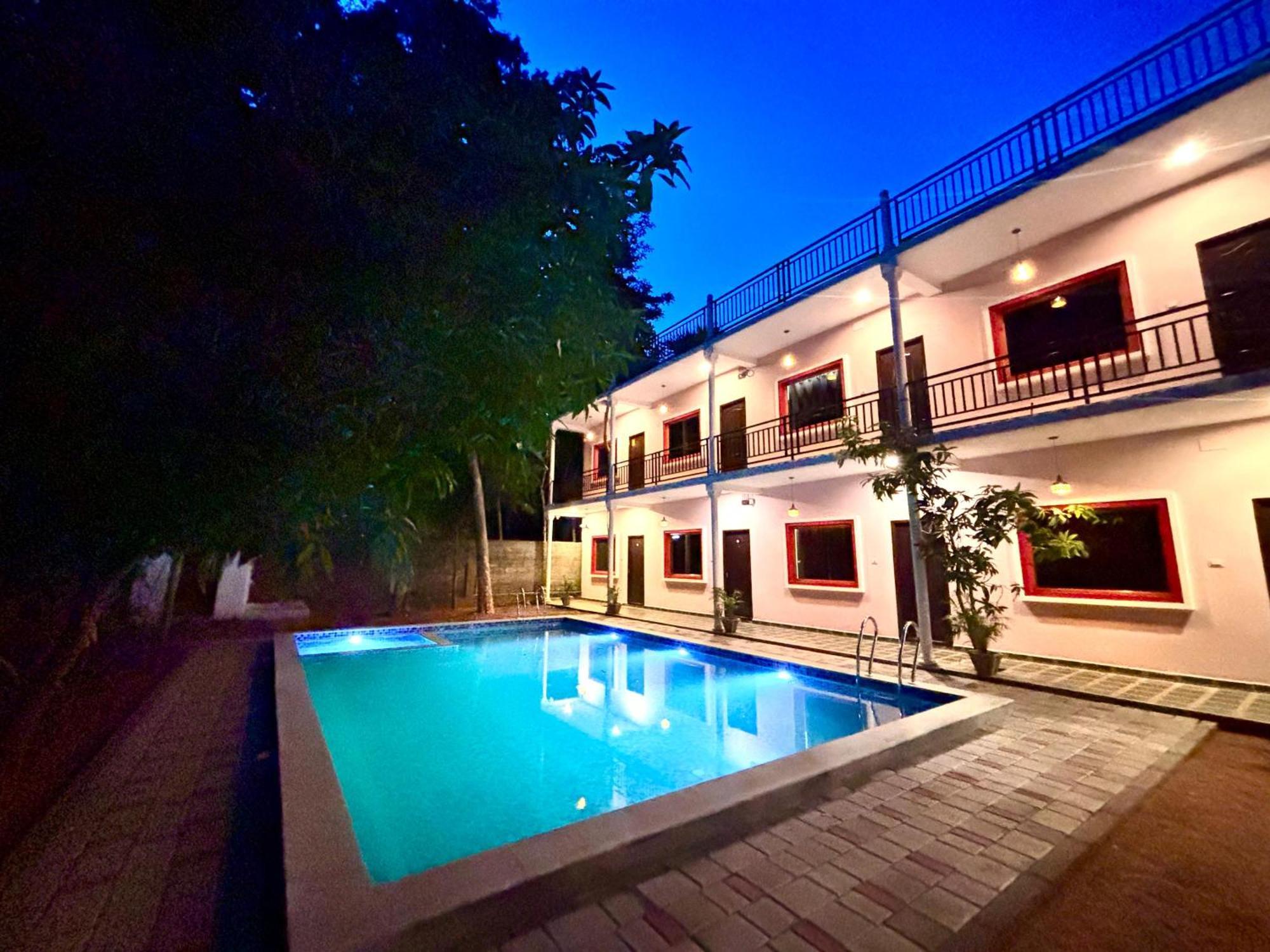 Hotel De Jardin Pondicherry With Swimming Pool Buitenkant foto