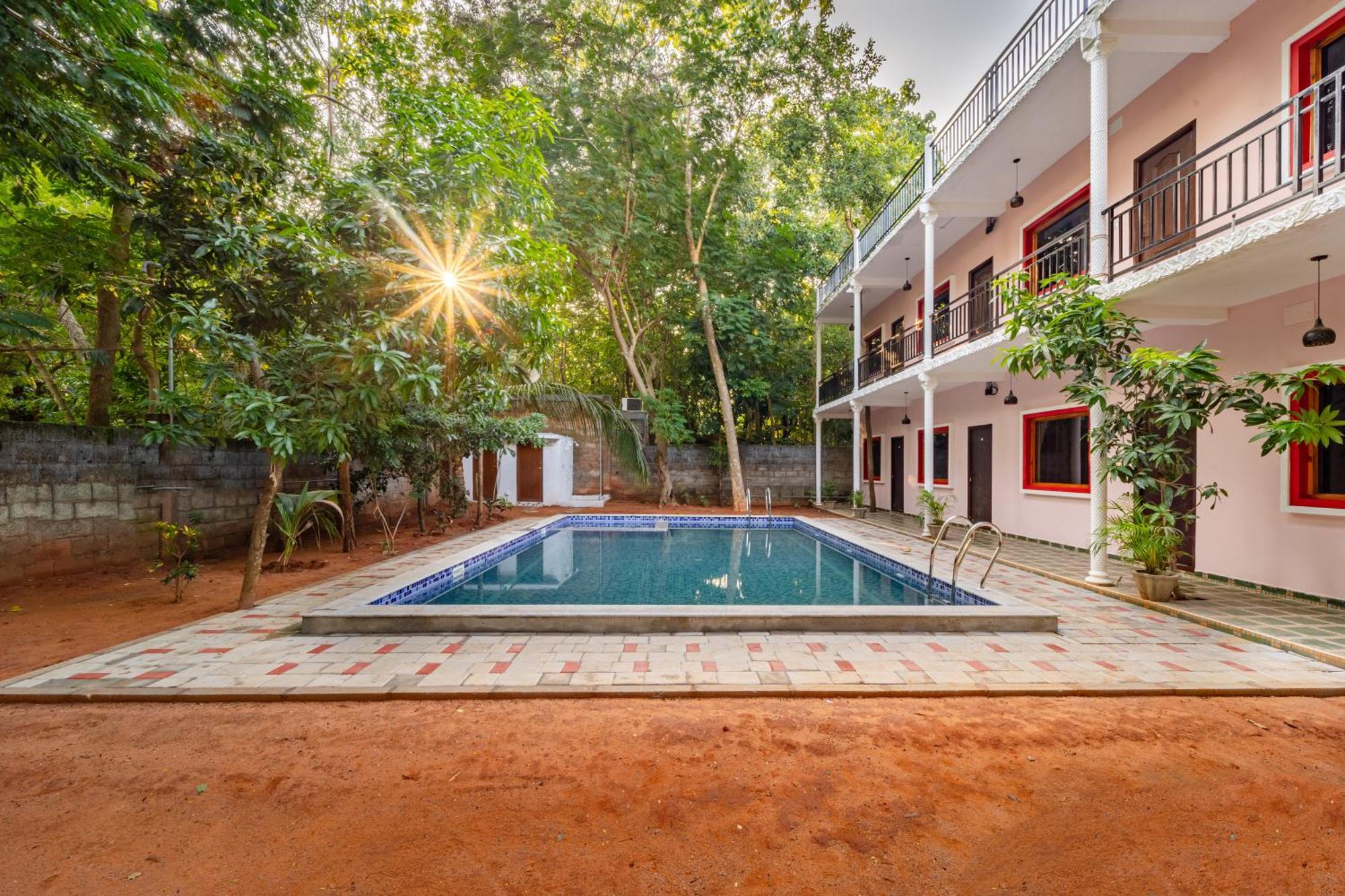 Hotel De Jardin Pondicherry With Swimming Pool Buitenkant foto