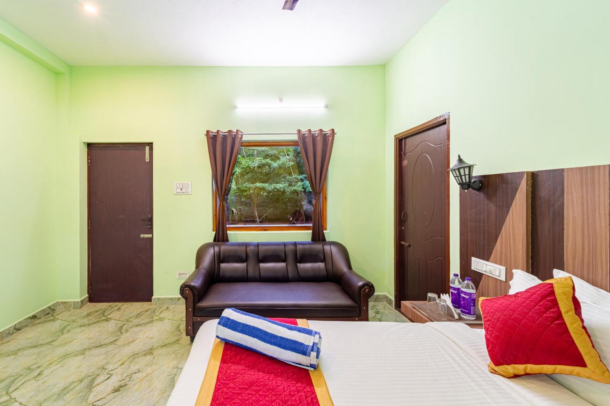 Hotel De Jardin Pondicherry With Swimming Pool Buitenkant foto